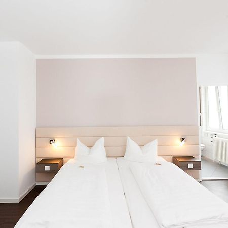Manhattan Hotel Frankfurt am Main Kültér fotó