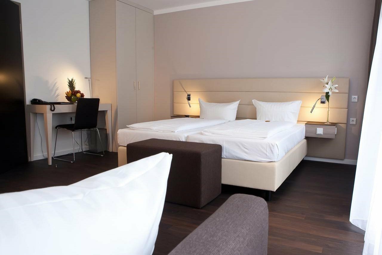 Manhattan Hotel Frankfurt am Main Kültér fotó